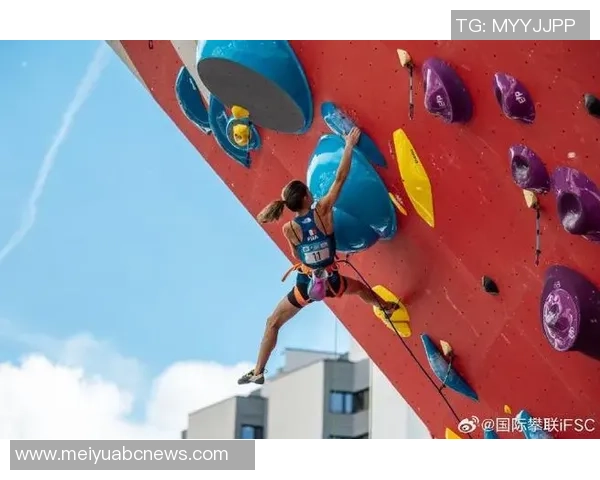 成都攀岩队在极限运动世界杯积分榜中以94分稳居第一名